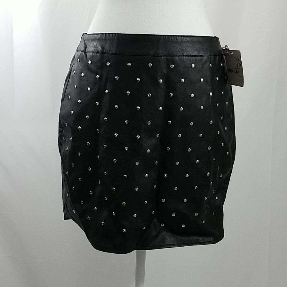 Belle Sky Vegan Studded Mini 6 Nwt